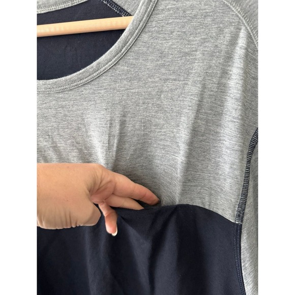 Lululemon men’s shirt size Large/XL navy and grey A110 - Picture 2 of 7
